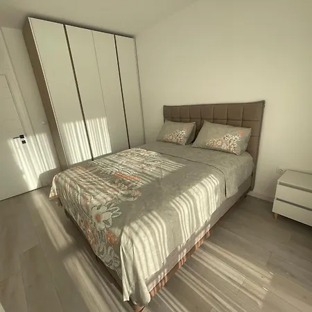 Daire сарафово Family *